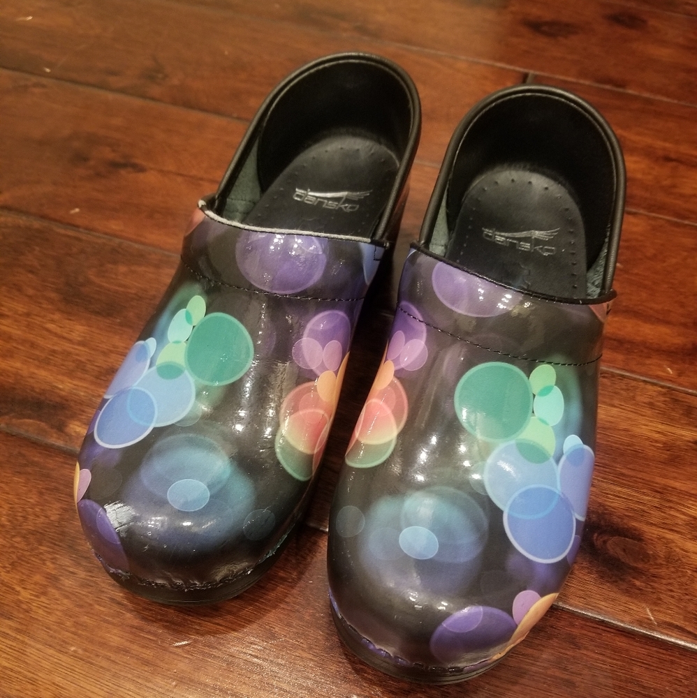 Dansko Professional Clogs, Bubbles, size 37